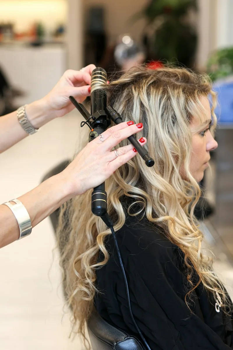 Feniranje i styling — ilustrativni prikaz